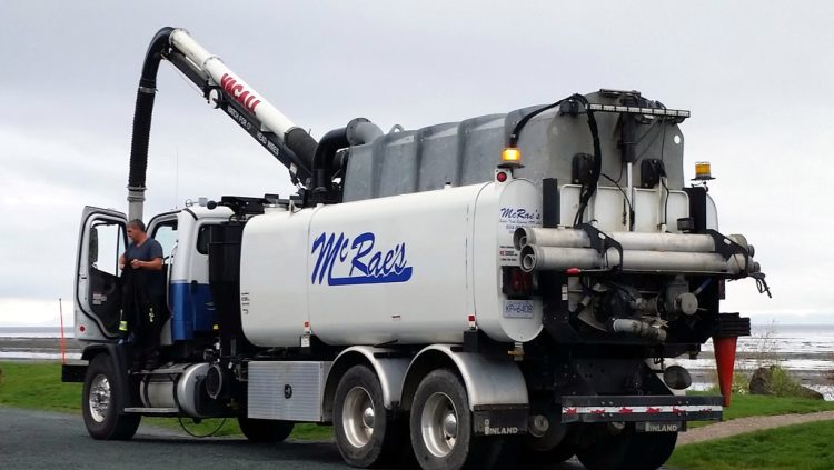 hydrovac excavation truck services